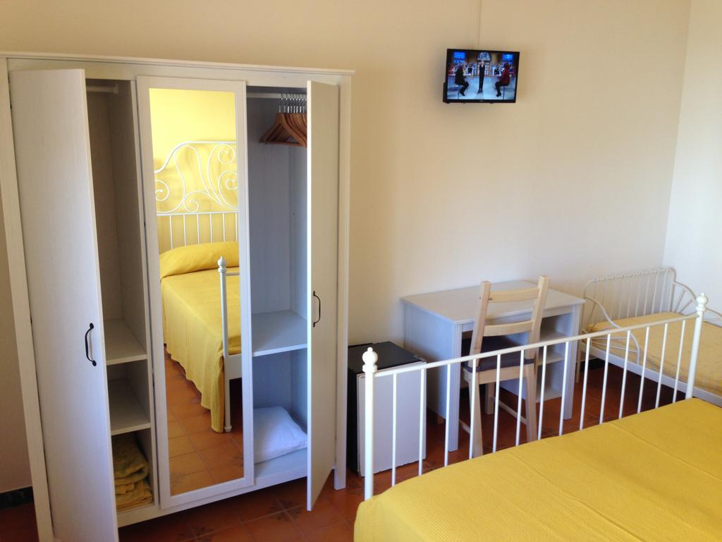 Da Patrizia Hotel Santa Teresa Gallura Eksteriør billede